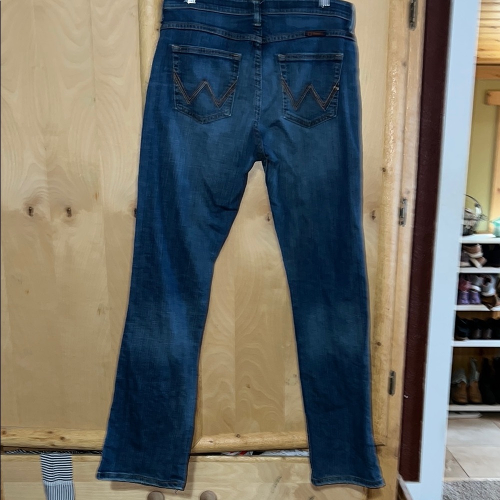 Wrangler Blue Boot Cut Jeans Classic Style
